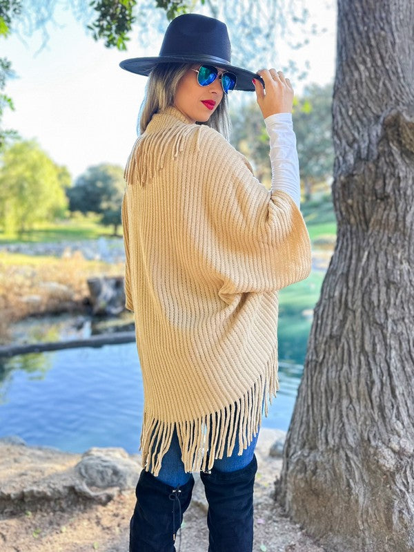HEATHER'S SOLID KNITTED CARDIGAN W/ TASSELS