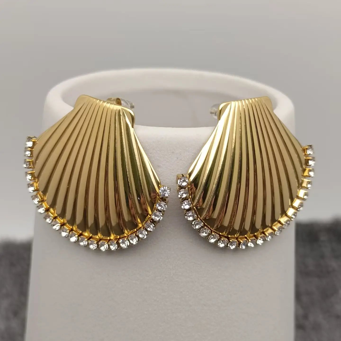 DIAMOND STUDDED SCALLOP EARRINGS