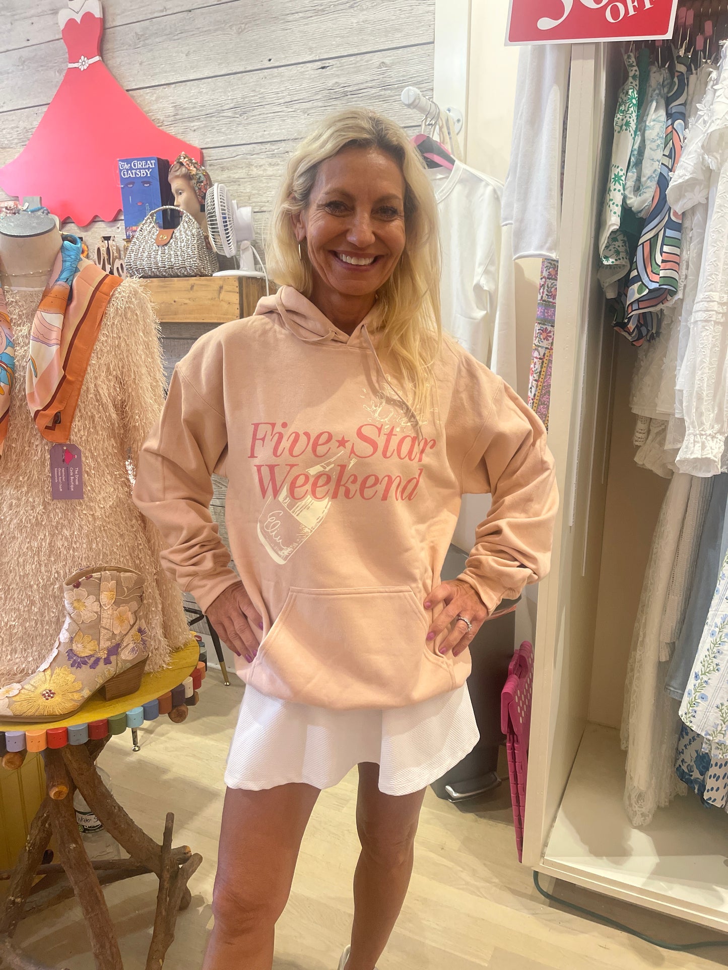 ELIN'S FIVE STAR WEEKENDSWEATSHIRT