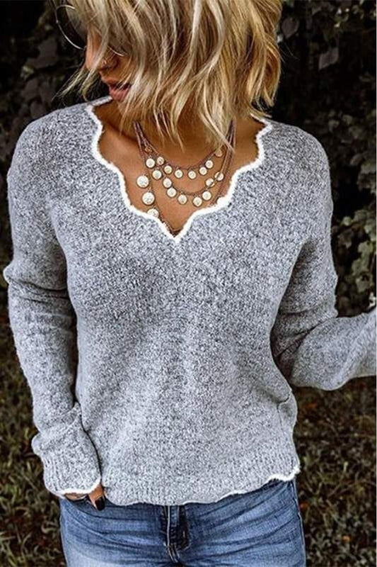 SCALLOPED V NECK SWEATER