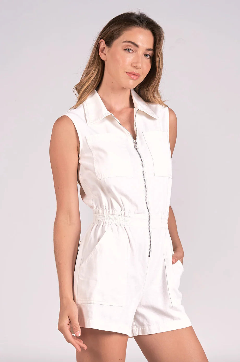 CALISTA'S WHITE COLLARED SLEEVELESS ROMPER