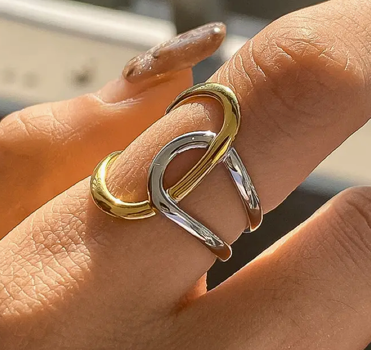 ECLIPTA RING