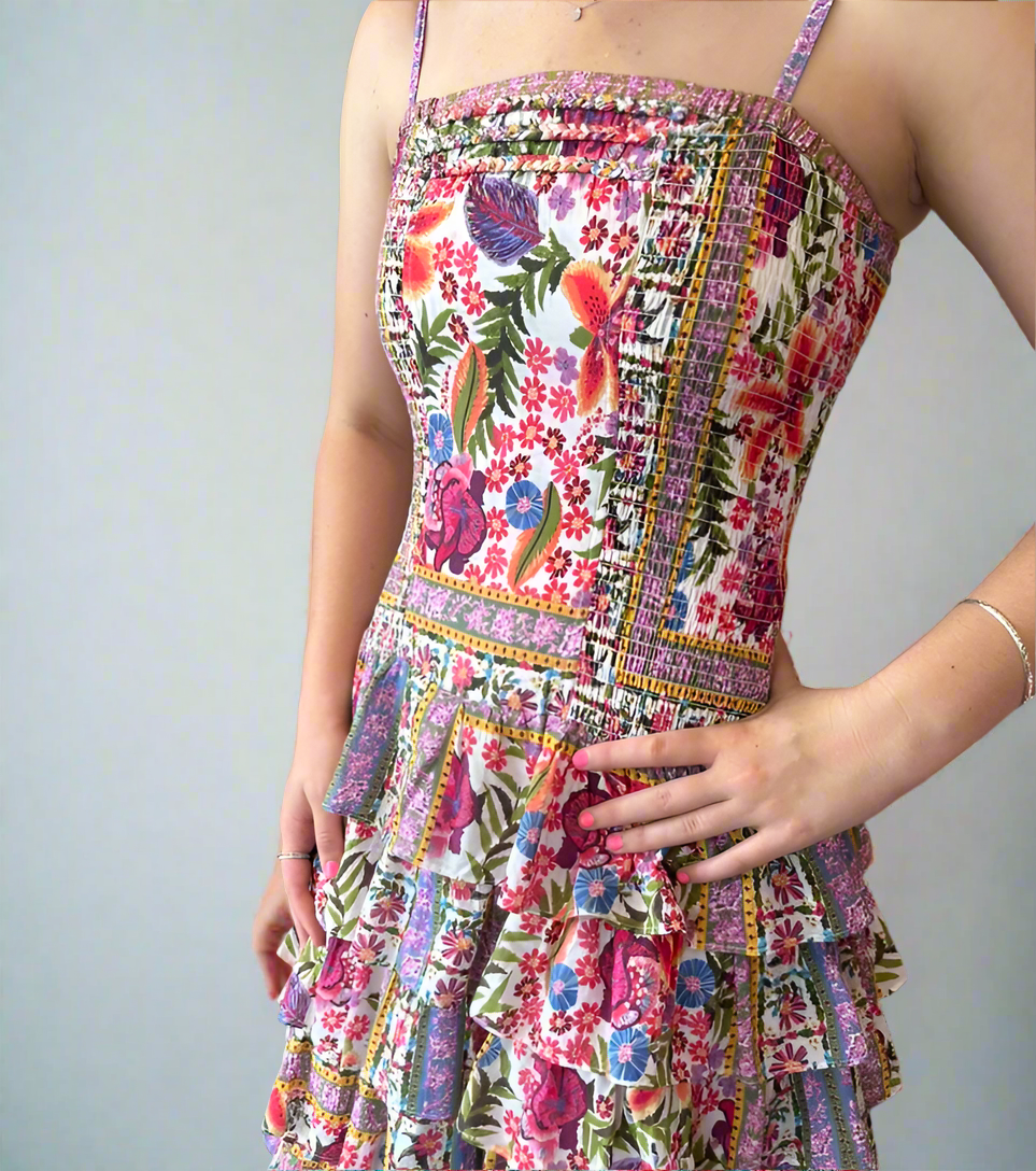 BYE BYE DRESS
