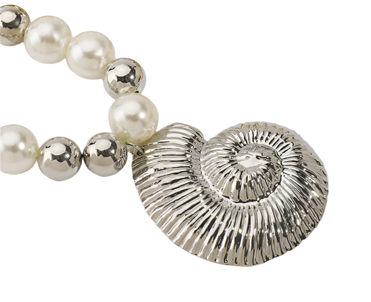PEARL BEADFED PENDANT NECKLACE