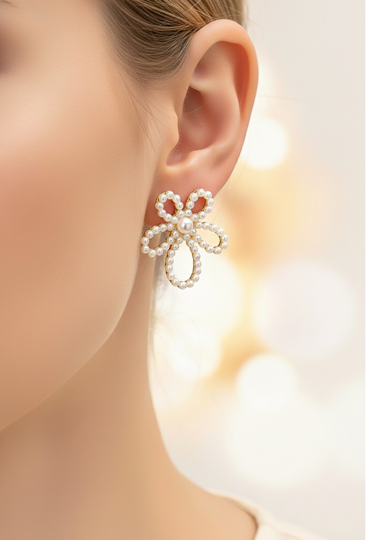 PEARL FLOWER CUT OUT EARRINGS