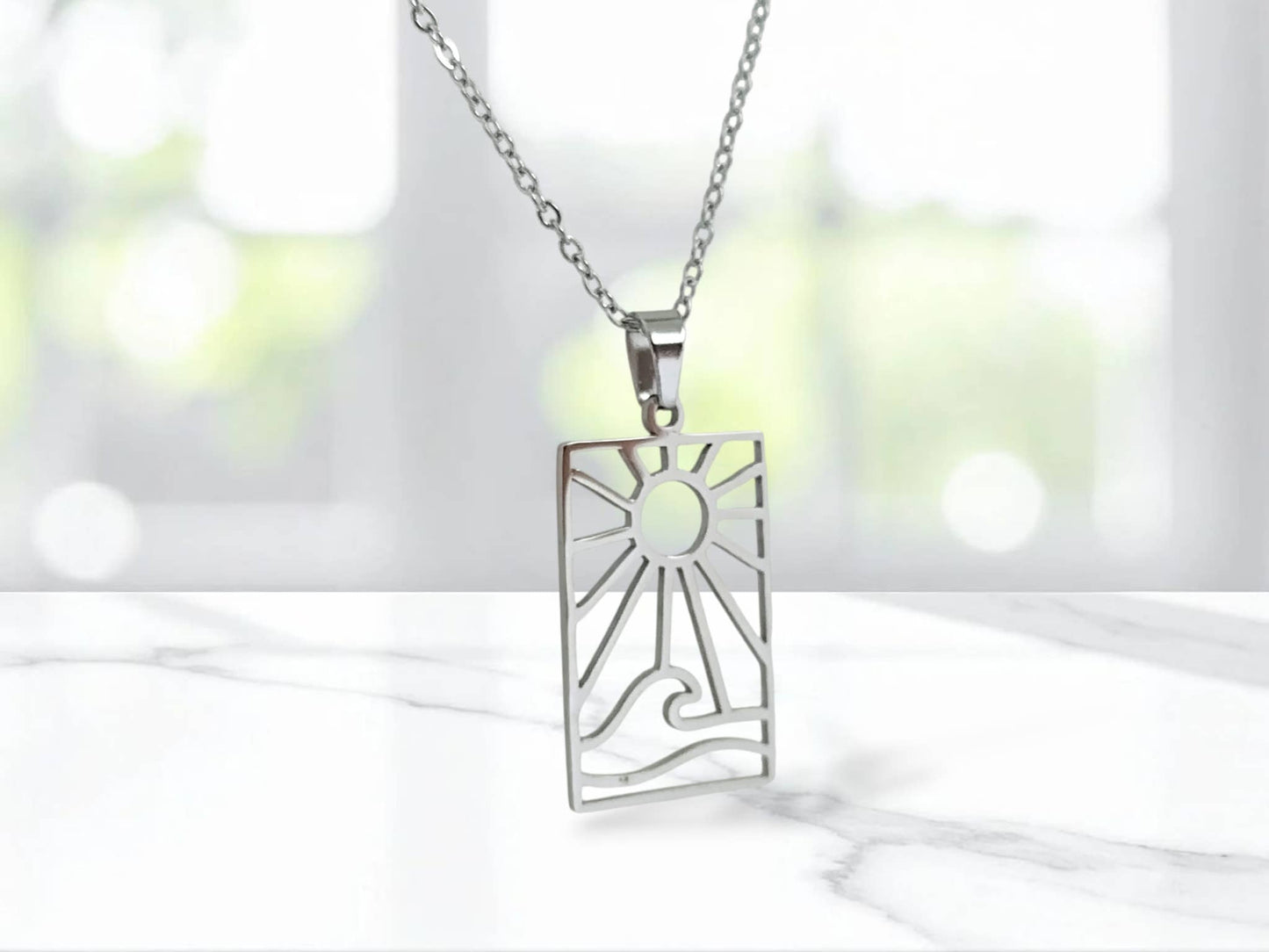 Sunny Wave Necklace