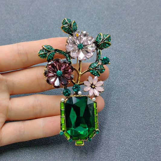 VINTAGE FLOWER BROOCH