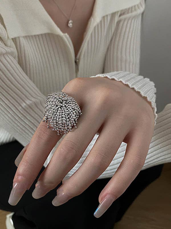 TASSLE FRINGE FIRECRACKER RING