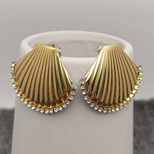 DIAMOND STUDDED SCALLOP EARRINGS