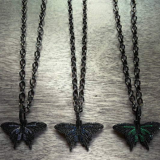 GLITTERFLY NECKLACE