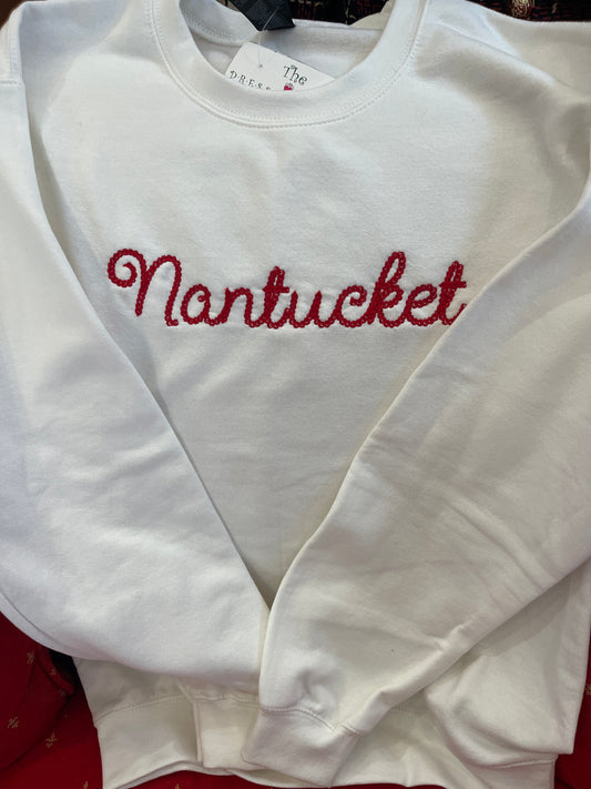 SCRIPT NANTUCKET SWEATSHIRT