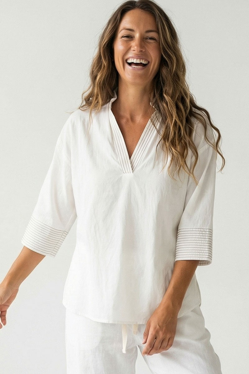 TRINITY CONTRAST STITCH POPOVER BLOUSE