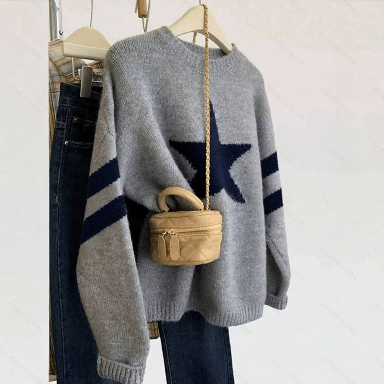 Star Graphic Crew Neck Knit Pullover Sweater