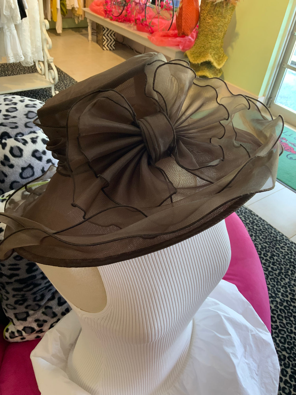 SUNDAY CHOCOLATE RIBBONED HAT