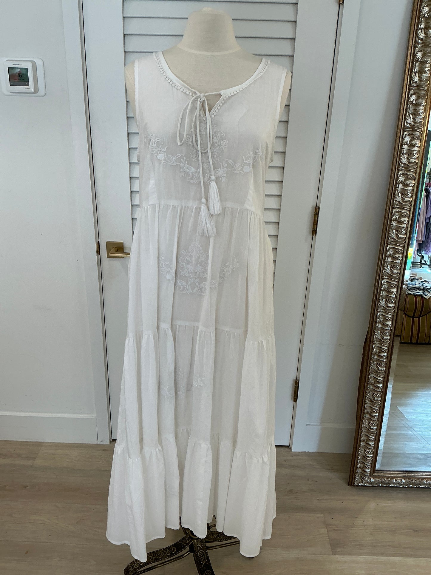 JAIPUR WHITE MAXI