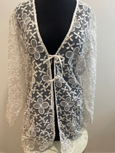 ARRIANA FLORAL LACE COVER UP