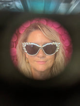 RHINESTONE CATEYE SUNGLASSES