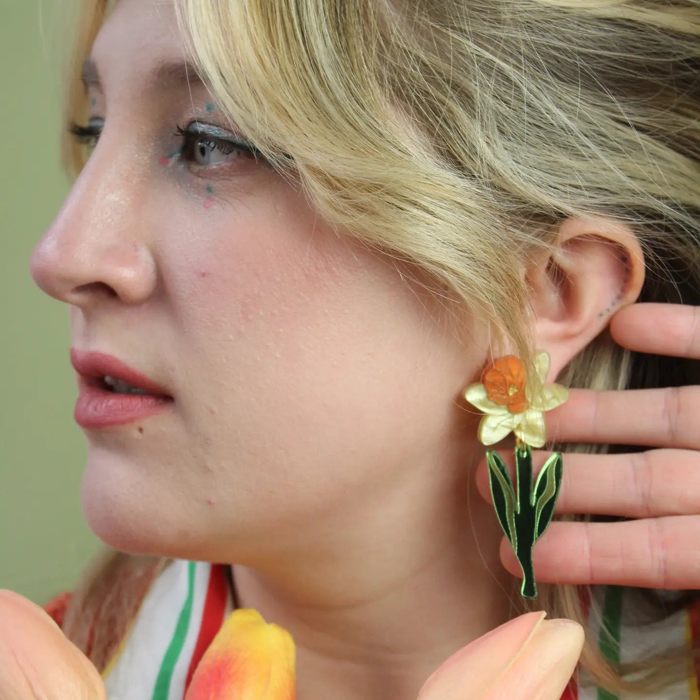 THALIA DAFFODIL EARRINGS