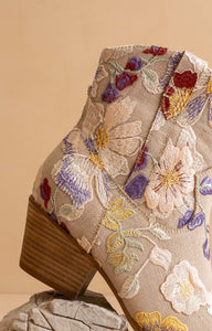TAPESTRY COWBOY BOOTS