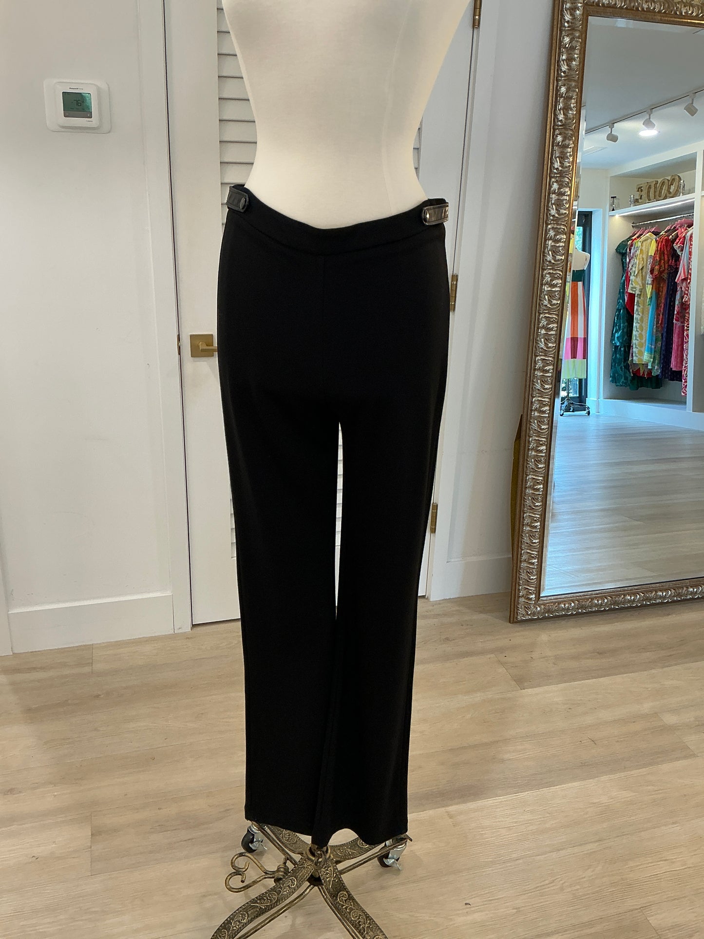 LEATHER STRAP KNIT PANTS