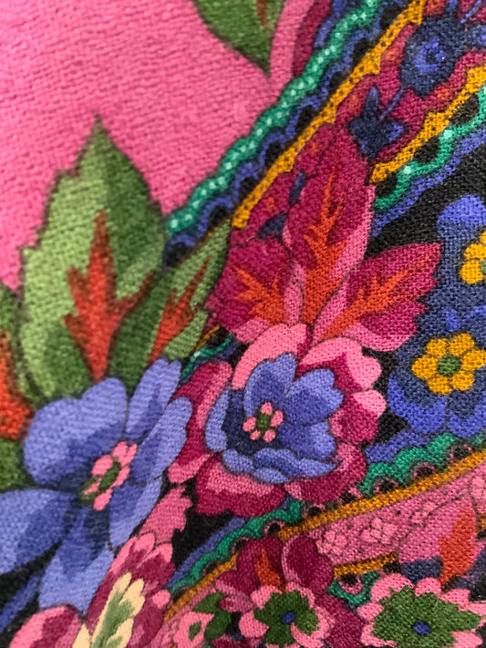 FLORAL DESIGNED SCARF