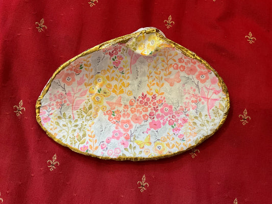LARGE HANDMADE PAINTED SHELLS