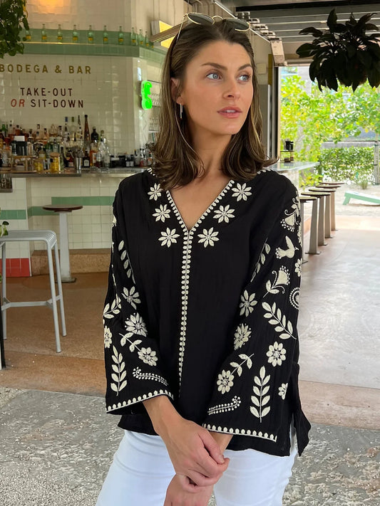 SOFT EMBROIDERED KIKI TOP