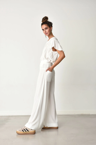 PLEATED FLUTTER TOP