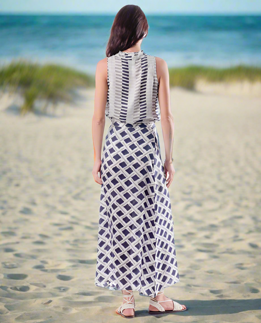 PICKET FENCE SKIRT
