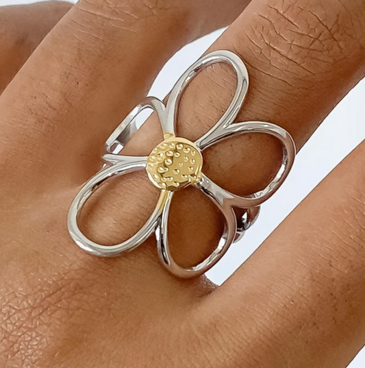 FLOWER RING