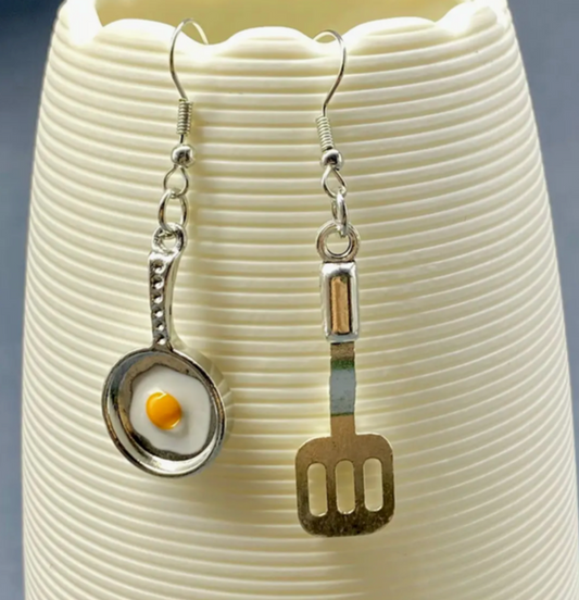 FRIED EGG ESSENTIALS EARRINGS