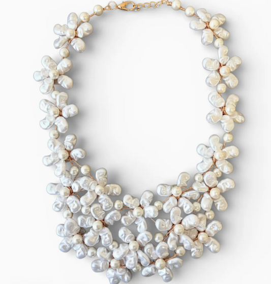 CHUNKY IVORY PEARL NECKLACE