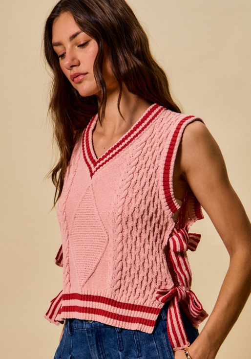 CABLE KNIT V-NECK RIBBON TIE TOP