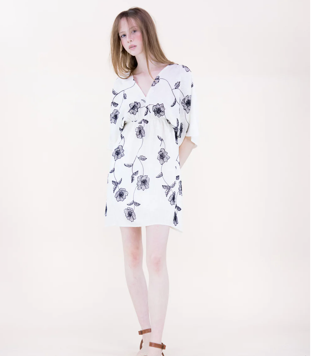 FLORA ARTSY CONTRAST STITCH KIMONO MIDI DRESS
