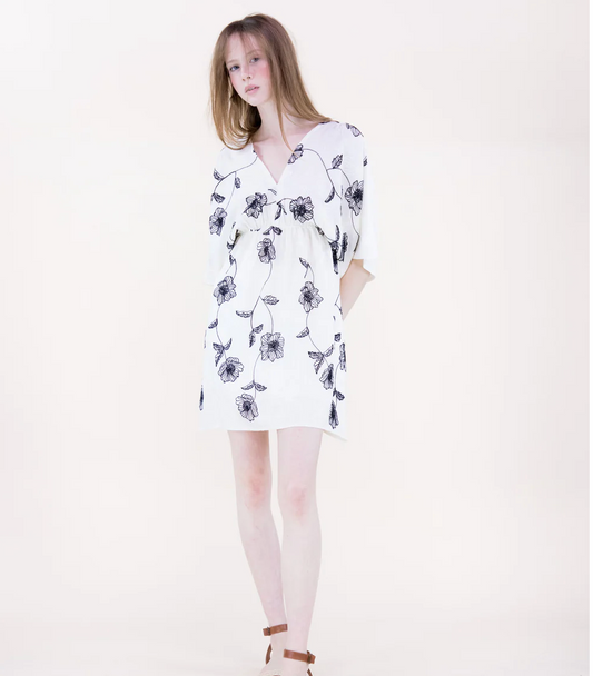 FLORA ARTSY CONTRAST STITCH KIMONO MIDI DRESS
