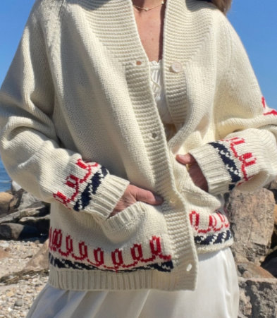 CAPE COD WHALE SWEATER