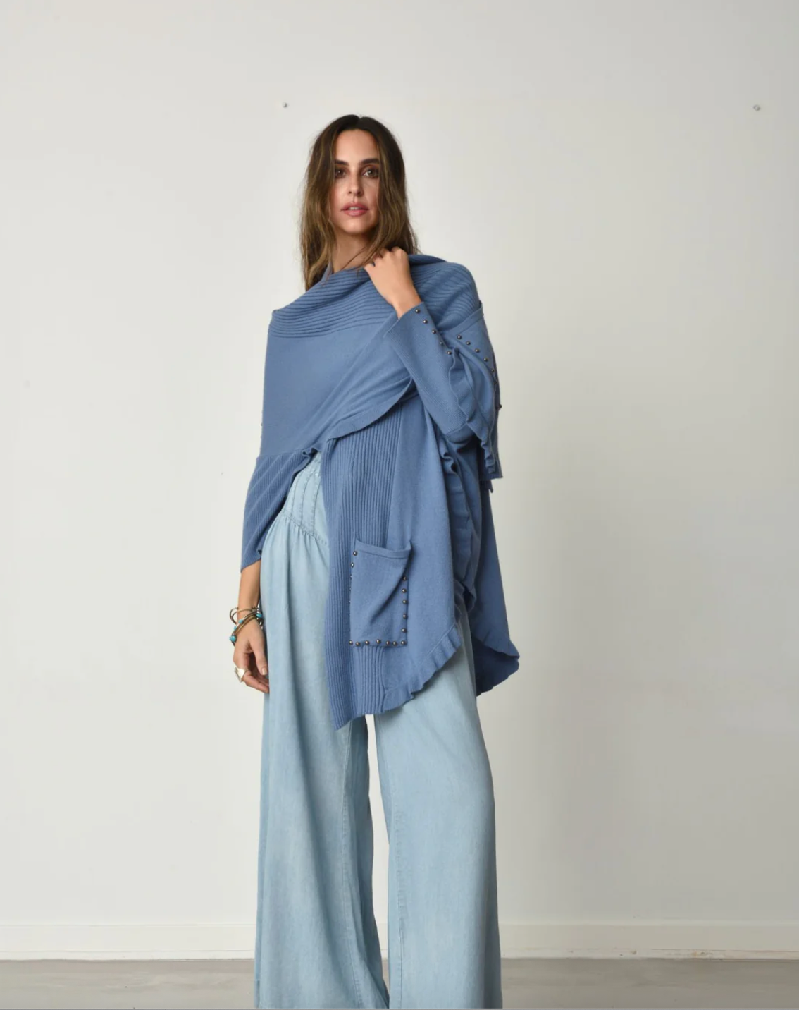 COZY STUDDED CARDIGAN