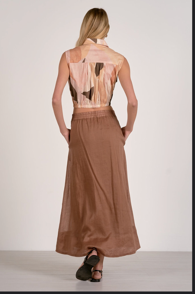 NEUTRAL PRISM COLLARED TOP