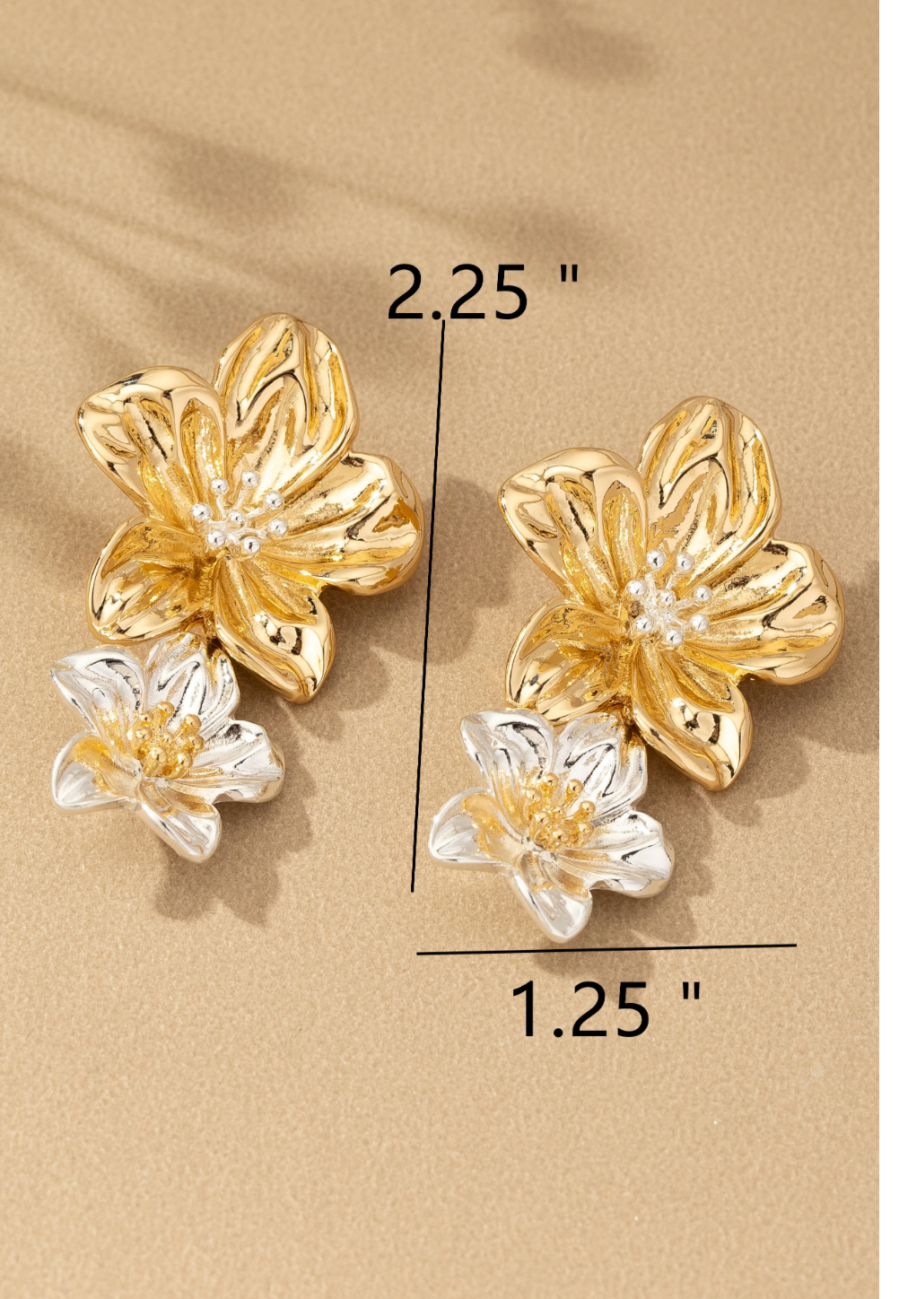 2 TONE FLOWER EARRINGS