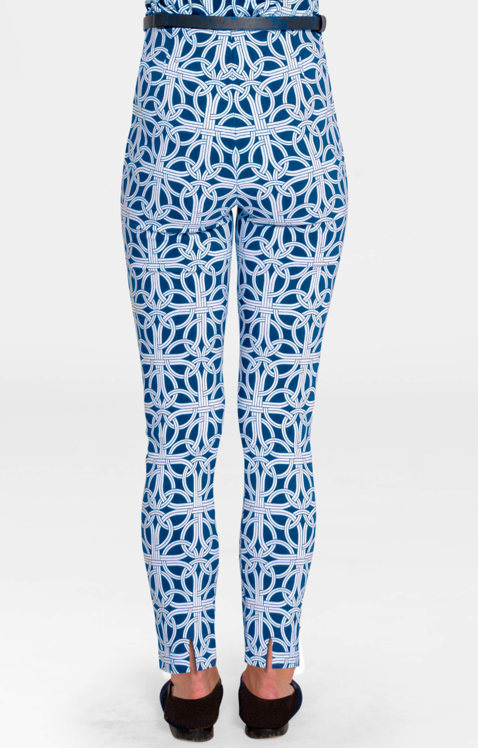 THROW-A-RING PULL ON PANTS