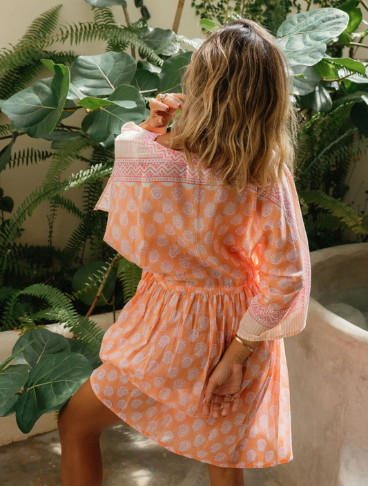 PUERTO FLUTTER SLEEVE DRESS