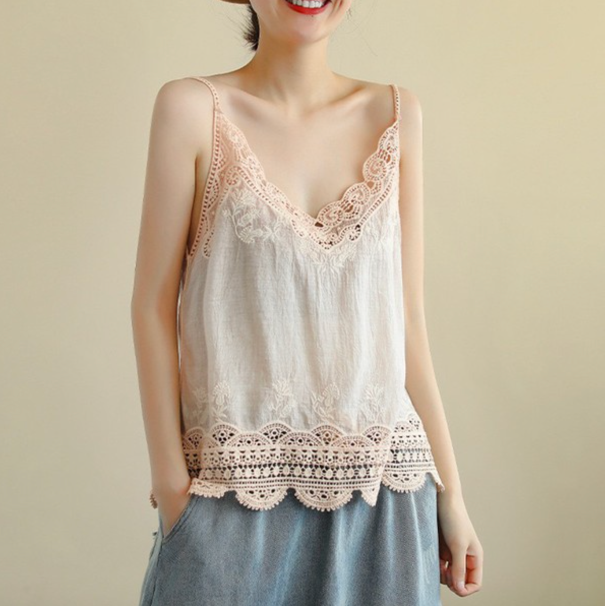 DAKOMA LACE TANK TOP