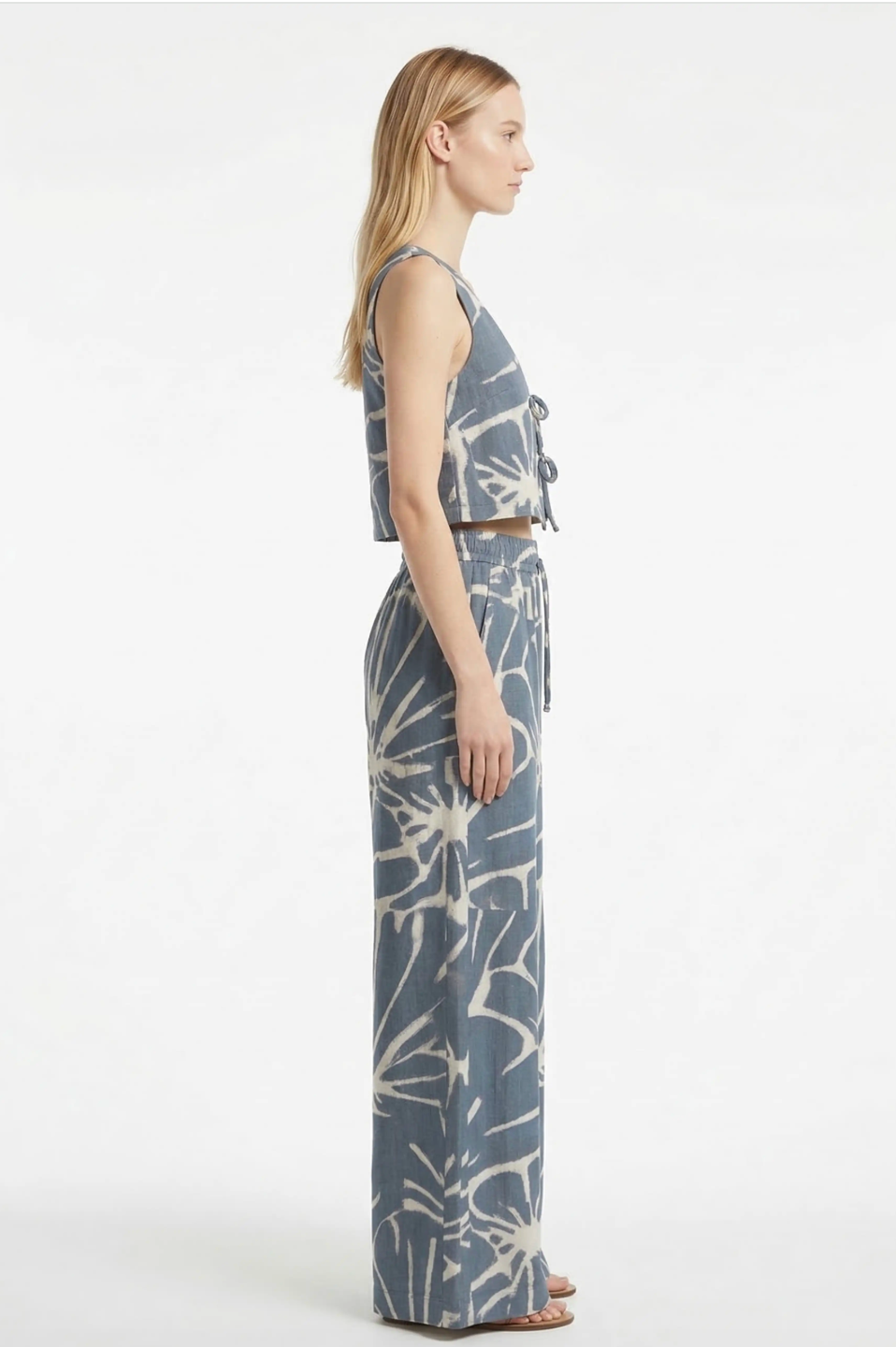ABSTRACT DAISY TOP AND PANT SET