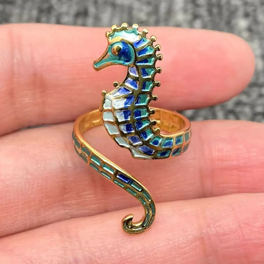 SEAHORSE RING