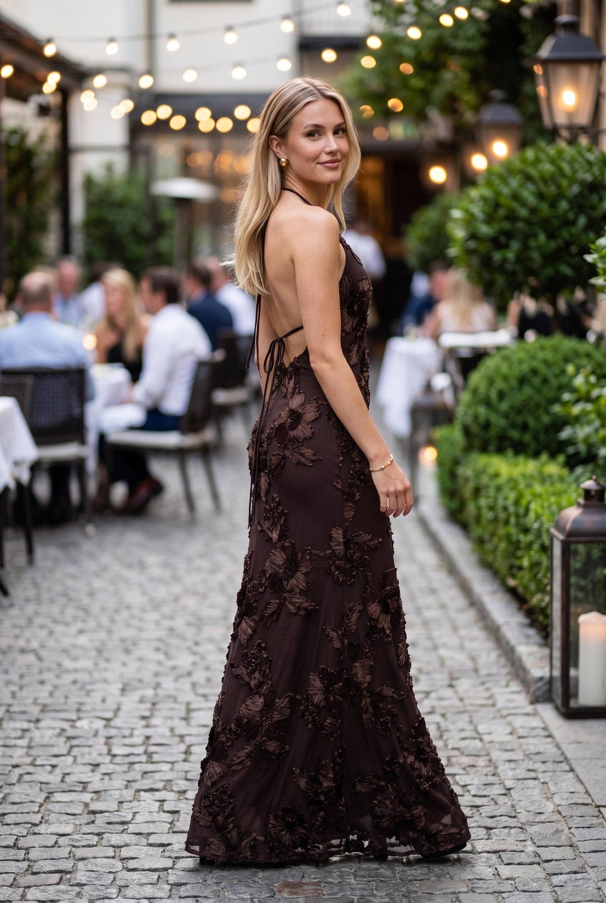 TEXTURED TAVERNA DRESS