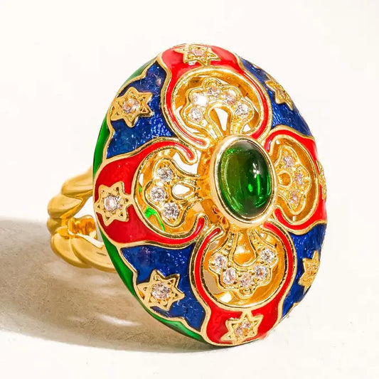 EIGHTEEN KARAT VINTAGE STATEMENT RING